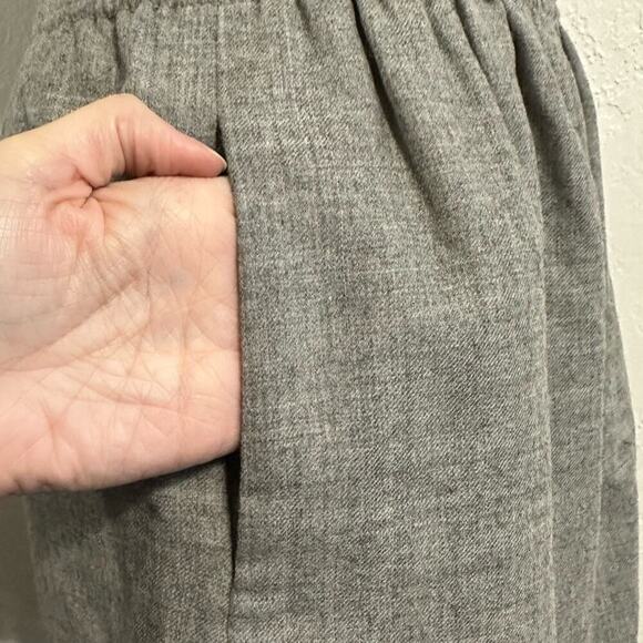 J. Crew Sidewalk Wool Skirt size US 6 Smocked Elastic High waist Pockets - Picture 3 of 12